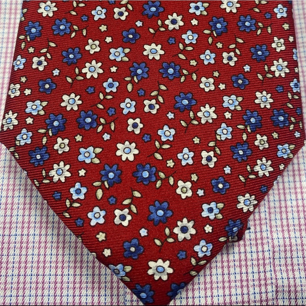 Floral Josabank tie 100% Silk